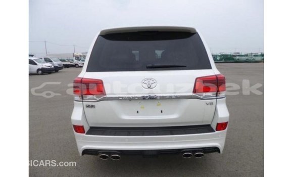 Buy Import Toyota Land Cruiser White Car in Import - Dubai in Andijon Buy Import Toyota Land Cruiser White Car in Import - Dubai in Andijon
