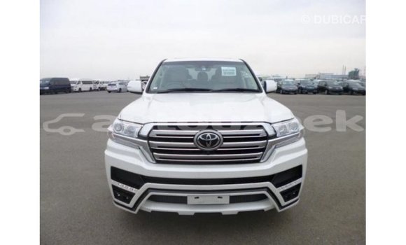 Buy Import Toyota Land Cruiser White Car in Import - Dubai in Andijon Buy Import Toyota Land Cruiser White Car in Import - Dubai in Andijon