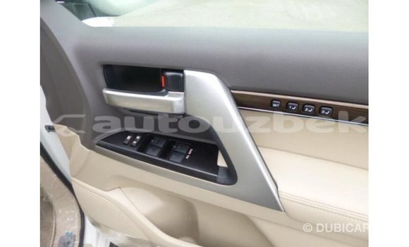 Buy Import Toyota Land Cruiser White Car in Import - Dubai in Andijon Buy Import Toyota Land Cruiser White Car in Import - Dubai in Andijon