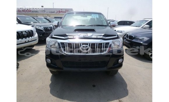 Buy Import Toyota Hilux Black Car in Import - Dubai in Andijon Buy Import Toyota Hilux Black Car in Import - Dubai in Andijon