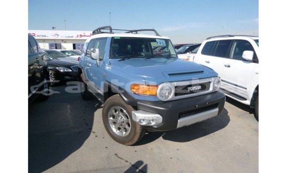 Buy Import Toyota FJ Cruiser Blue Car in Import - Dubai in Andijon Buy Import Toyota FJ Cruiser Blue Car in Import - Dubai in Andijon