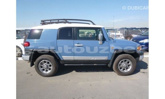 Buy Import Toyota FJ Cruiser Blue Car in Import - Dubai in Andijon Buy Import Toyota FJ Cruiser Blue Car in Import - Dubai in Andijon