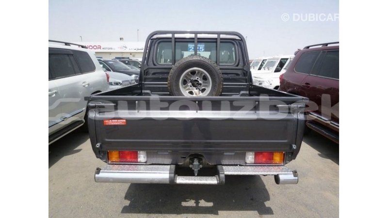 Big with watermark toyota land cruiser andijon import dubai 2707