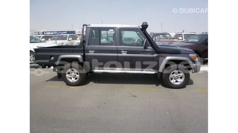 Big with watermark toyota land cruiser andijon import dubai 2707