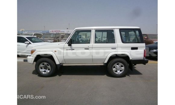 Buy Import Toyota Land Cruiser White Car in Import - Dubai in Andijon Buy Import Toyota Land Cruiser White Car in Import - Dubai in Andijon
