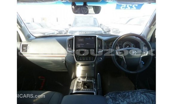 Buy Import Toyota Land Cruiser Other Car in Import - Dubai in Andijon Buy Import Toyota Land Cruiser Other Car in Import - Dubai in Andijon