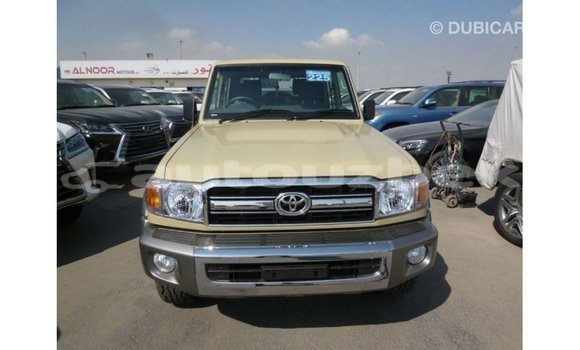 Buy Import Toyota Land Cruiser Beige Car in Import - Dubai in Andijon Buy Import Toyota Land Cruiser Beige Car in Import - Dubai in Andijon