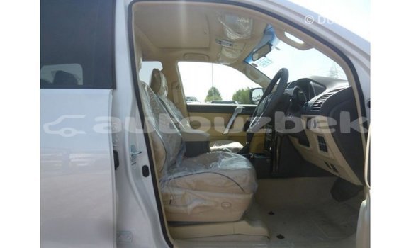 Buy Import Toyota Prado White Car in Import - Dubai in Andijon Buy Import Toyota Prado White Car in Import - Dubai in Andijon