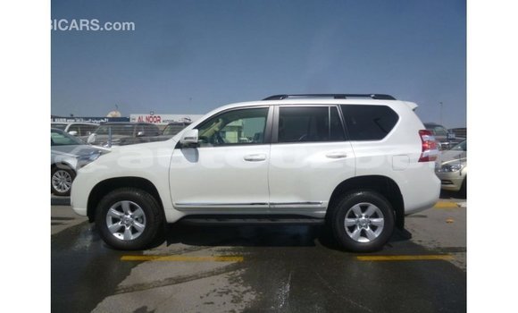 Buy Import Toyota Prado White Car in Import - Dubai in Andijon Buy Import Toyota Prado White Car in Import - Dubai in Andijon