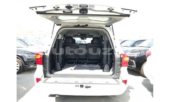 Buy Import Toyota Land Cruiser White Car in Import - Dubai in Andijon Buy Import Toyota Land Cruiser White Car in Import - Dubai in Andijon