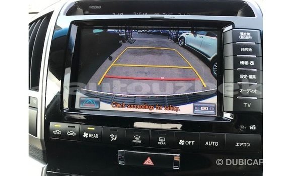 Buy Import Toyota Land Cruiser White Car in Import - Dubai in Andijon Buy Import Toyota Land Cruiser White Car in Import - Dubai in Andijon
