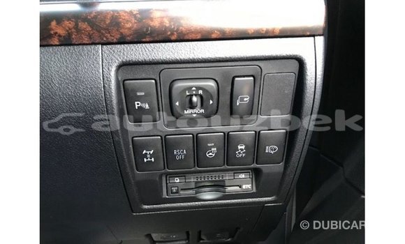 Buy Import Toyota Land Cruiser White Car in Import - Dubai in Andijon Buy Import Toyota Land Cruiser White Car in Import - Dubai in Andijon