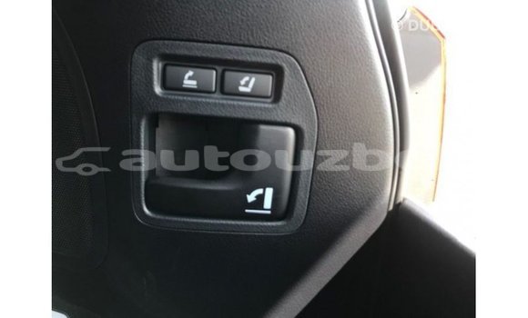 Buy Import Toyota Land Cruiser White Car in Import - Dubai in Andijon Buy Import Toyota Land Cruiser White Car in Import - Dubai in Andijon