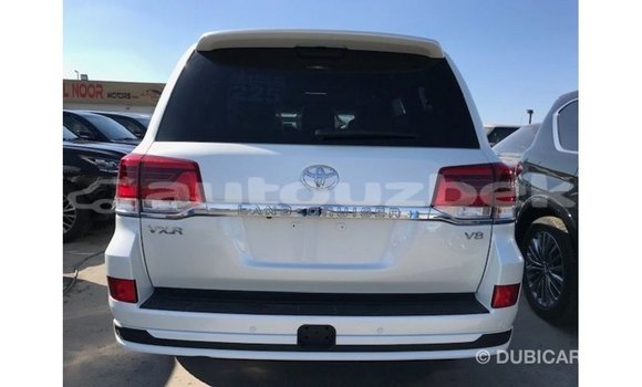 Buy Import Toyota Land Cruiser White Car in Import - Dubai in Andijon Buy Import Toyota Land Cruiser White Car in Import - Dubai in Andijon