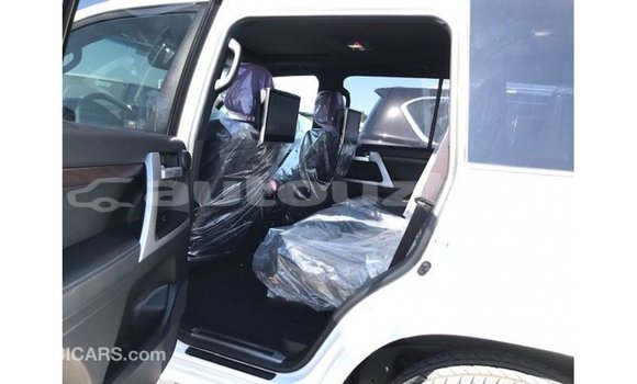 Buy Import Toyota Land Cruiser White Car in Import - Dubai in Andijon Buy Import Toyota Land Cruiser White Car in Import - Dubai in Andijon