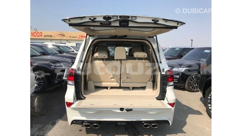 Big with watermark toyota land cruiser andijon import dubai 2742