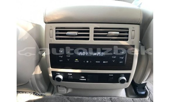 Buy Import Toyota Land Cruiser White Car in Import - Dubai in Andijon Buy Import Toyota Land Cruiser White Car in Import - Dubai in Andijon