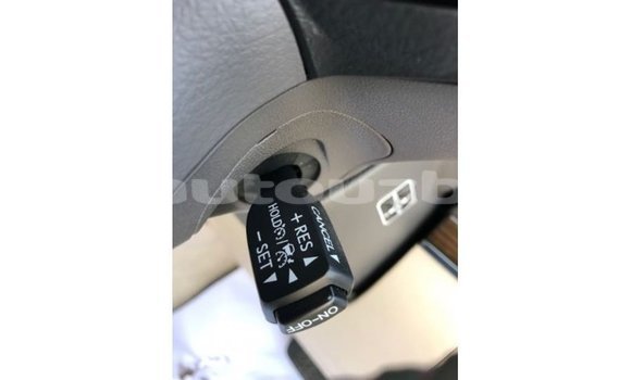 Buy Import Toyota Land Cruiser White Car in Import - Dubai in Andijon Buy Import Toyota Land Cruiser White Car in Import - Dubai in Andijon