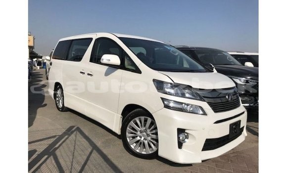 Buy Import Toyota Vellfire White Car in Import - Dubai in Andijon Buy Import Toyota Vellfire White Car in Import - Dubai in Andijon
