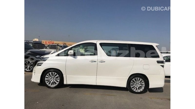 Big with watermark toyota vellfire andijon import dubai 2743