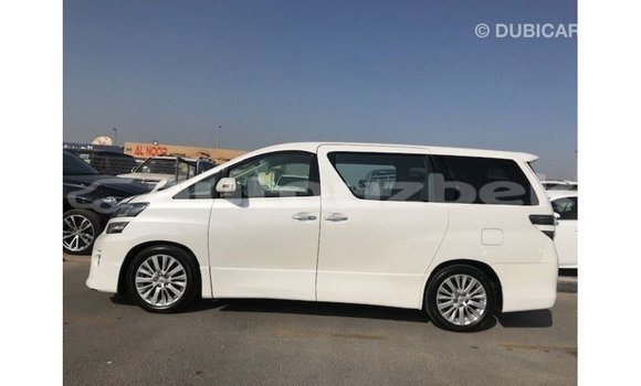 Buy Import Toyota Vellfire White Car in Import - Dubai in Andijon Buy Import Toyota Vellfire White Car in Import - Dubai in Andijon