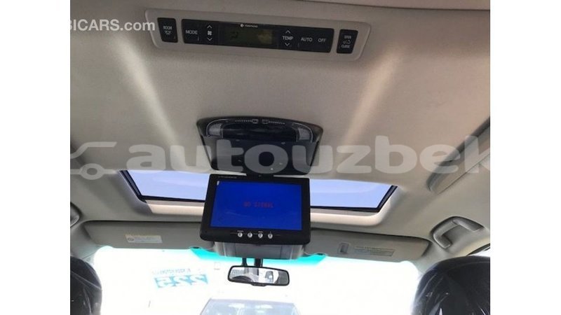 Big with watermark toyota vellfire andijon import dubai 2743