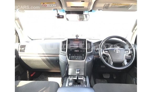 Buy Import Toyota Land Cruiser Other Car in Import - Dubai in Andijon Buy Import Toyota Land Cruiser Other Car in Import - Dubai in Andijon