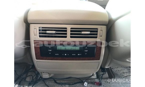 Buy Import Toyota Land Cruiser White Car in Import - Dubai in Andijon Buy Import Toyota Land Cruiser White Car in Import - Dubai in Andijon