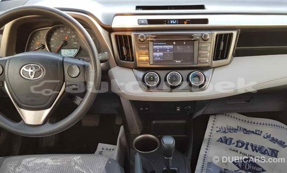 Buy Import Toyota RAV4 White Car in Import - Dubai in Andijon Buy Import Toyota RAV4 White Car in Import - Dubai in Andijon