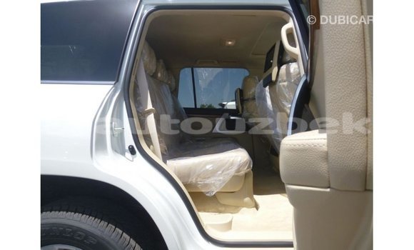 Buy Import Toyota Land Cruiser White Car in Import - Dubai in Andijon Buy Import Toyota Land Cruiser White Car in Import - Dubai in Andijon