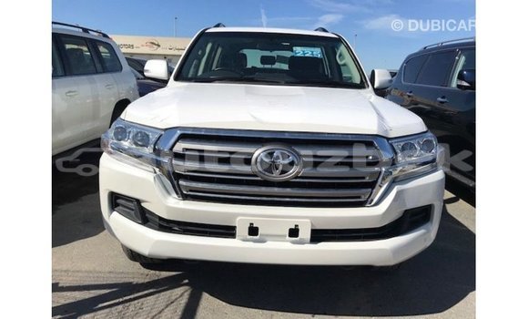 Buy Import Toyota Land Cruiser White Car in Import - Dubai in Andijon Buy Import Toyota Land Cruiser White Car in Import - Dubai in Andijon