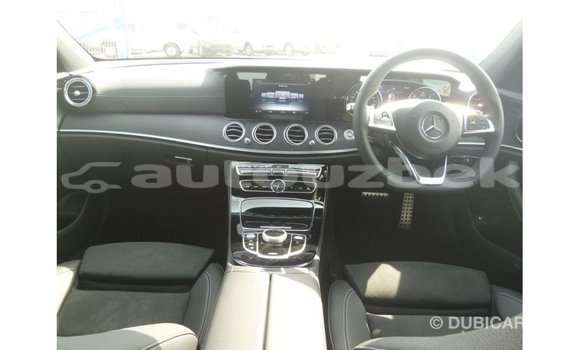 Buy Import Mercedes-Benz 190 Black Car in Import - Dubai in Andijon Buy Import Mercedes-Benz 190 Black Car in Import - Dubai in Andijon