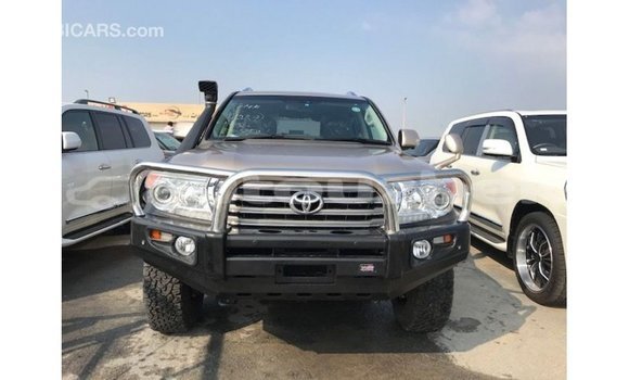 Buy Import Toyota Land Cruiser Other Car in Import - Dubai in Andijon Buy Import Toyota Land Cruiser Other Car in Import - Dubai in Andijon