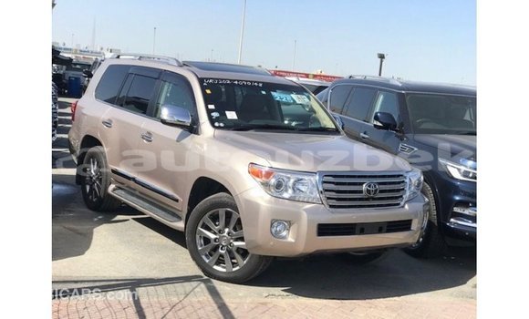 Buy Import Toyota Land Cruiser Other Car in Import - Dubai in Andijon Buy Import Toyota Land Cruiser Other Car in Import - Dubai in Andijon