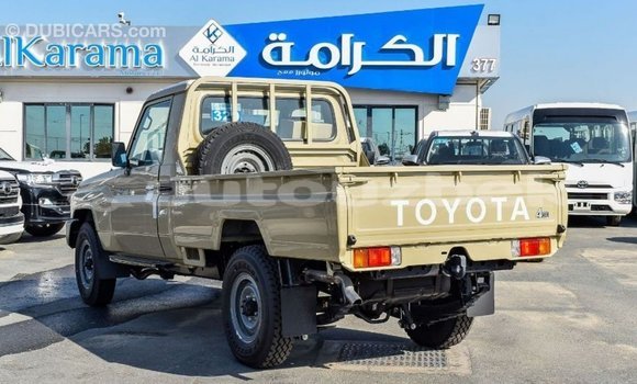 Buy Import Toyota Land Cruiser Beige Car in Import - Dubai in Andijon Buy Import Toyota Land Cruiser Beige Car in Import - Dubai in Andijon
