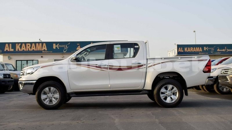 Big with watermark toyota hilux andijon import dubai 2779