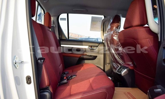 Buy Import Toyota Hilux White Car in Import - Dubai in Andijon Buy Import Toyota Hilux White Car in Import - Dubai in Andijon