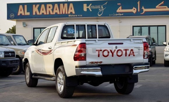 Buy Import Toyota Hilux White Car in Import - Dubai in Andijon Buy Import Toyota Hilux White Car in Import - Dubai in Andijon