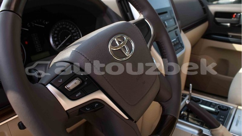 Big with watermark toyota land cruiser andijon import dubai 2780