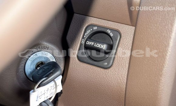 Buy Import Toyota Land Cruiser Beige Car in Import - Dubai in Andijon Buy Import Toyota Land Cruiser Beige Car in Import - Dubai in Andijon