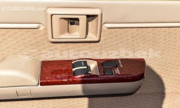 Buy Import Toyota Land Cruiser Beige Car in Import - Dubai in Andijon Buy Import Toyota Land Cruiser Beige Car in Import - Dubai in Andijon