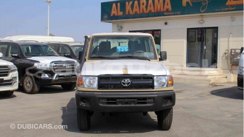 Big with watermark toyota land cruiser andijon import dubai 2782