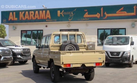 Buy Import Toyota Land Cruiser Beige Car in Import - Dubai in Andijon Buy Import Toyota Land Cruiser Beige Car in Import - Dubai in Andijon