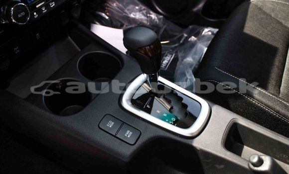 Buy Import Toyota Hilux White Car in Import - Dubai in Andijon Buy Import Toyota Hilux White Car in Import - Dubai in Andijon