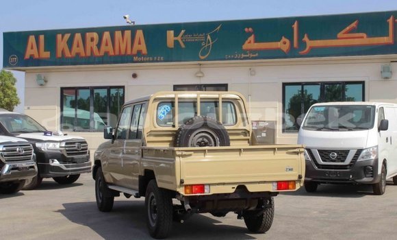 Buy Import Toyota Land Cruiser Beige Car in Import - Dubai in Andijon Buy Import Toyota Land Cruiser Beige Car in Import - Dubai in Andijon
