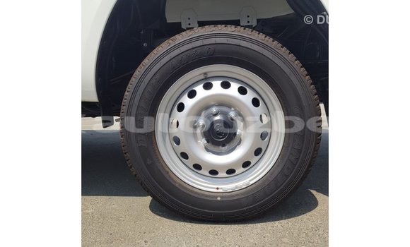 Buy Import Toyota Hilux White Car in Import - Dubai in Andijon Buy Import Toyota Hilux White Car in Import - Dubai in Andijon