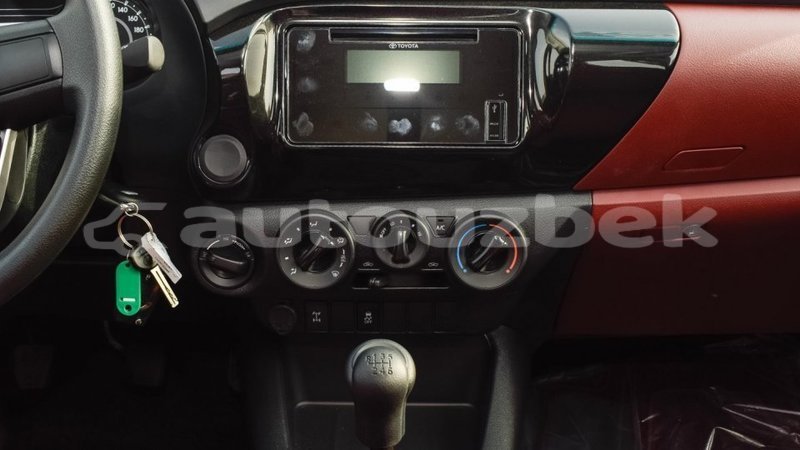 Big with watermark toyota hilux andijon import dubai 2794