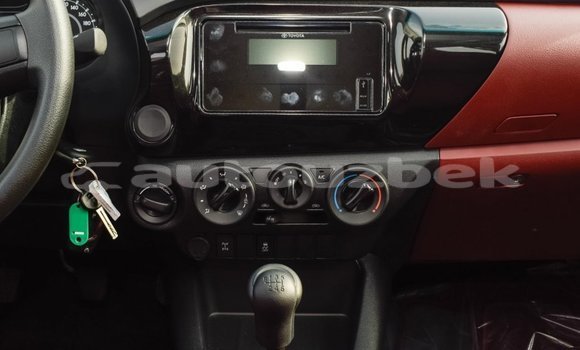 Buy Import Toyota Hilux White Car in Import - Dubai in Andijon Buy Import Toyota Hilux White Car in Import - Dubai in Andijon