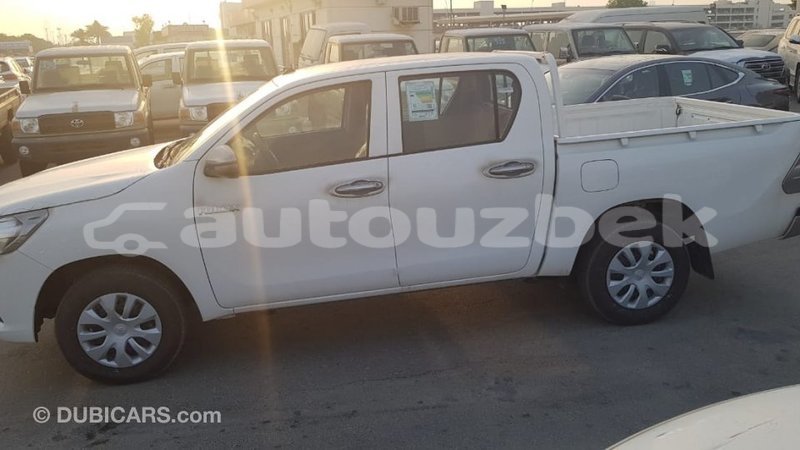 Big with watermark toyota hilux andijon import dubai 2795