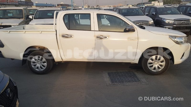 Big with watermark toyota hilux andijon import dubai 2795